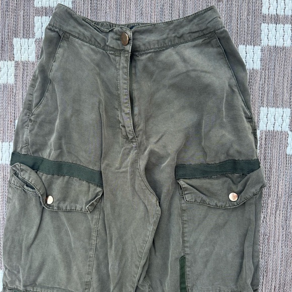 River Island Green Cargo Pants Utility Style - Picture 3 of 5